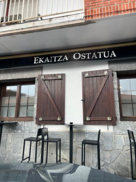 Ekaitza Ostatua